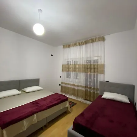 Welcoming House W/ Wi-fi + Private Bathroom Apartman